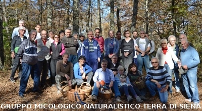 Raccolta funghi a Pentolina e pranzo a San Galgano