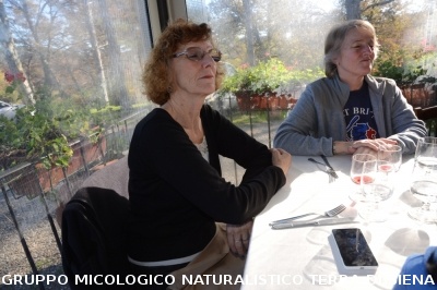 Raccolta funghi a Pentolina e pranzo a San Galgano