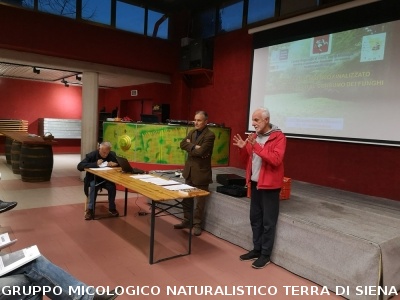 Corso tenuto da Mario alle Ville di Corsano