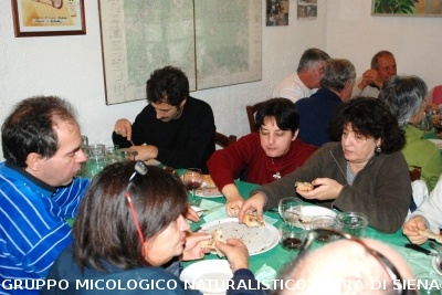 Tutti a tavola